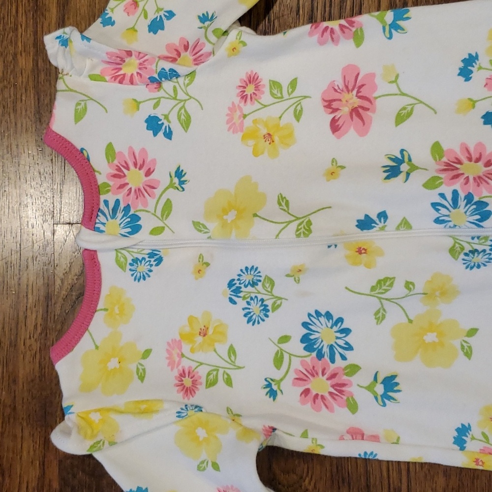 Girls Wonder Nation white floral sleeper size 6-9M - Picture 2 of 4